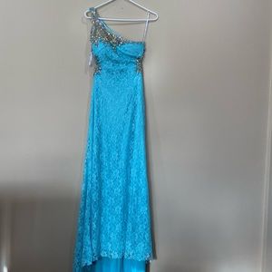 Beautiful aqua colored prom dress. One shoulder.